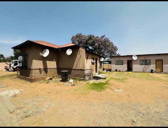 14 BEDROOM HOUSE FOR SALE IN DELVILLE